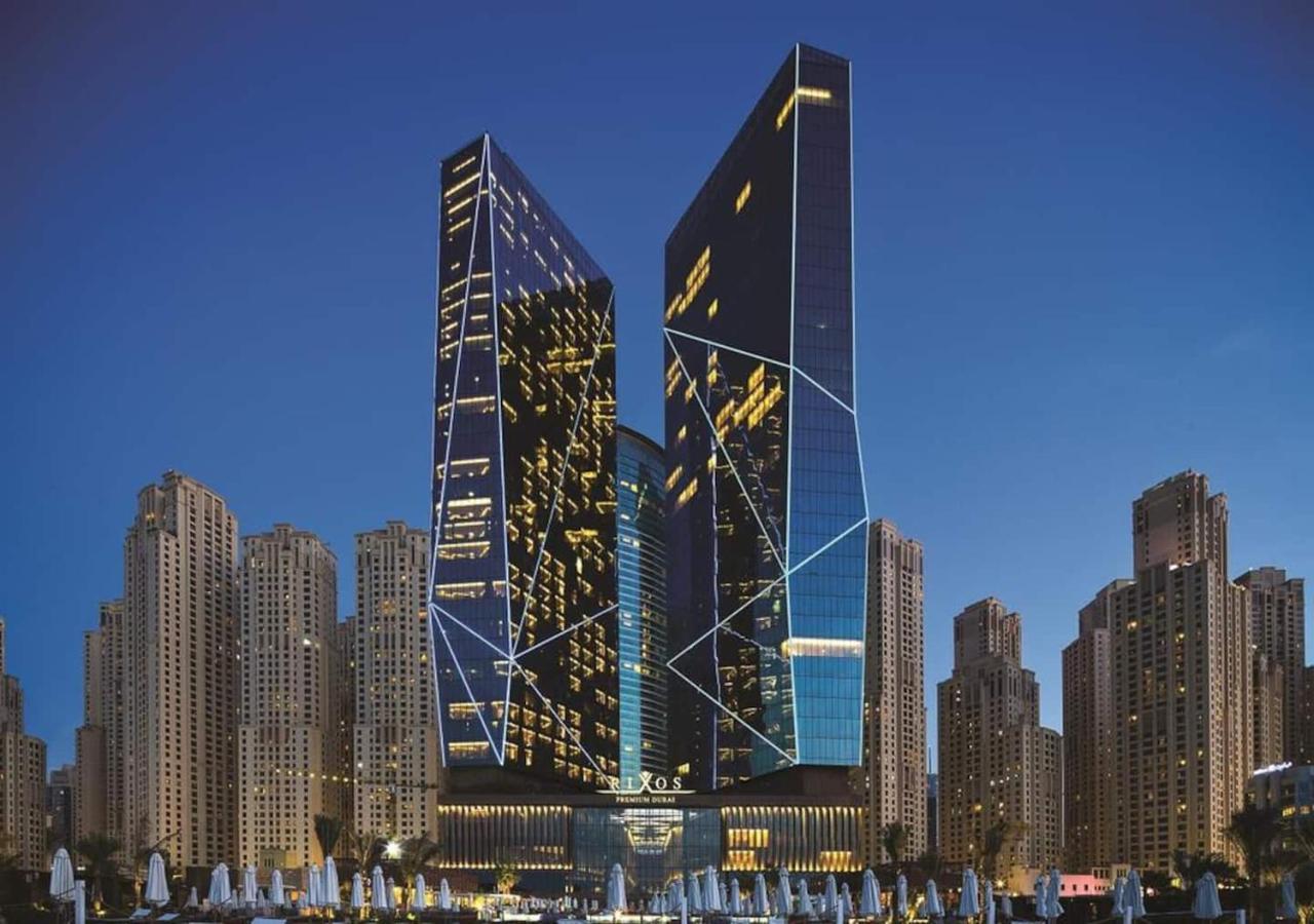 Entire Serviced Studio Jbr Sea View Balcony Apartment *