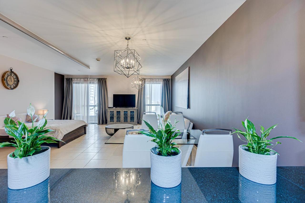Entire Serviced Studio Jbr Sea View Balcony Apartment *